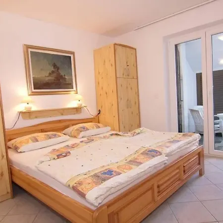 St Lucia Apartment