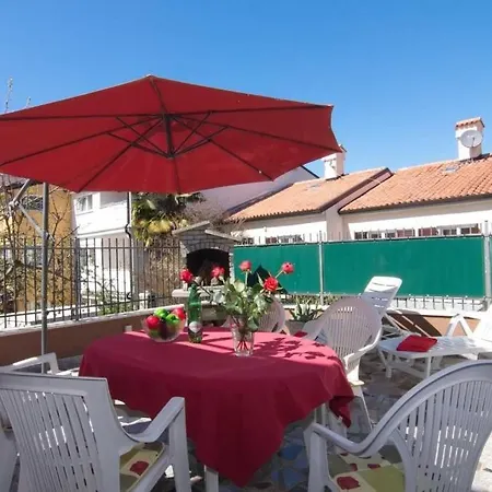 St Lucia Apartment Porec